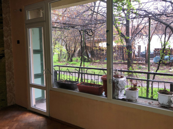Two -bedroom apartment to sunlight