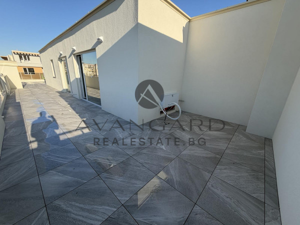 BEFORE ACT 16! Four-room Ostromila