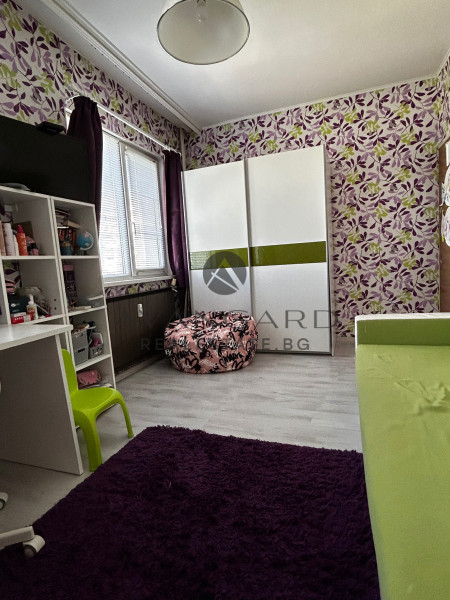 Two -bedroom Aqualand apartment