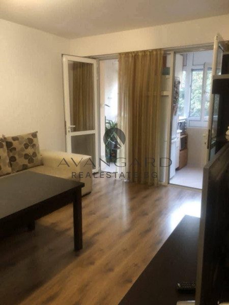 Furnished one -bedroom white birch