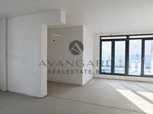 Three bedroom to Mall Plovdiv!