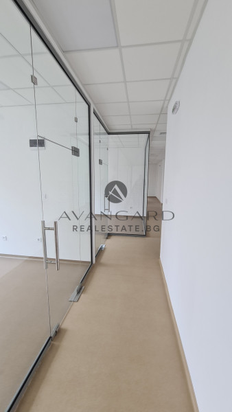 Offices / Center / Top Location