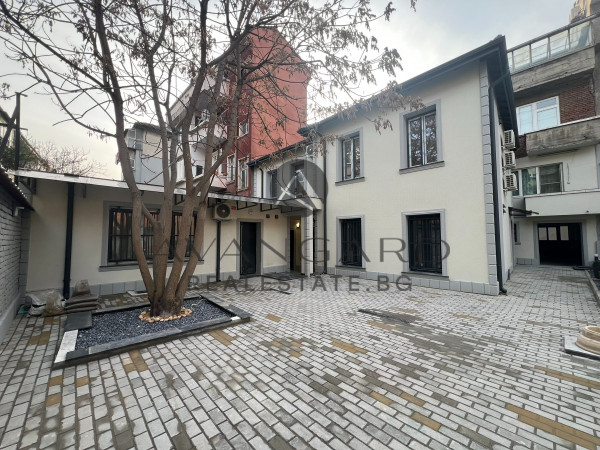TWO STORY HOUSE ON SUPERCENTER NEAR TRAP