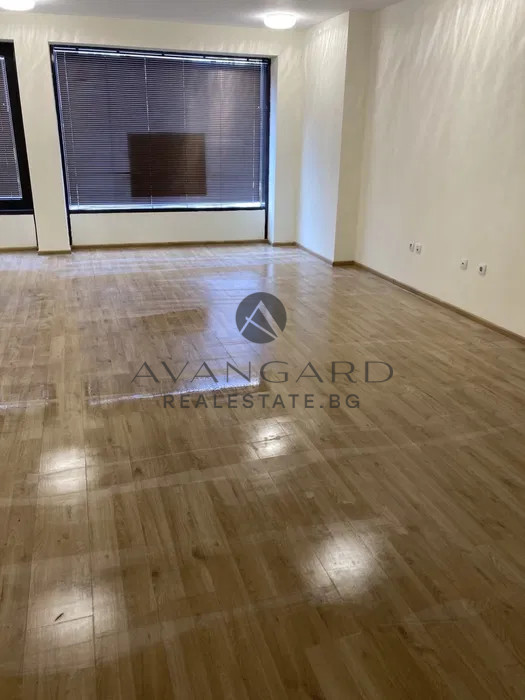 ОФИС! ТОП ЛОКАЦИЯ