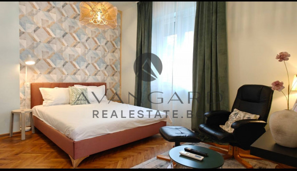 Two bedroom apartment in the perfect center !!!