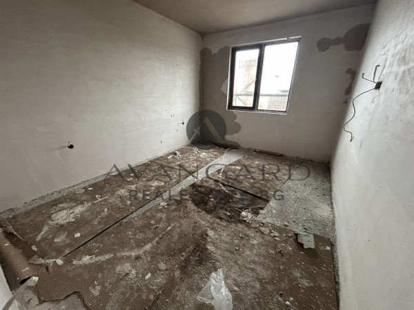 SPACIOUS FOUR BEDROOM WITH GARAGE