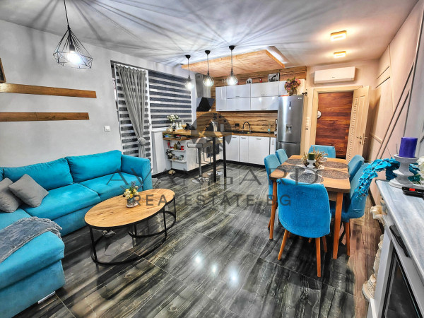 Luxury three-room OSTROMILA