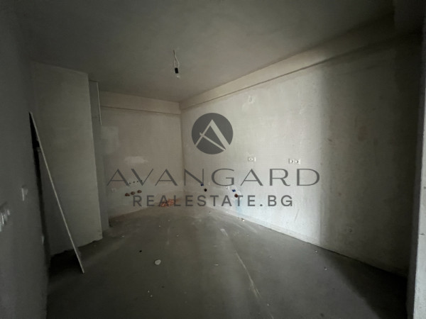 Spacious one -bedroom apartment to Mall Plovdiv
