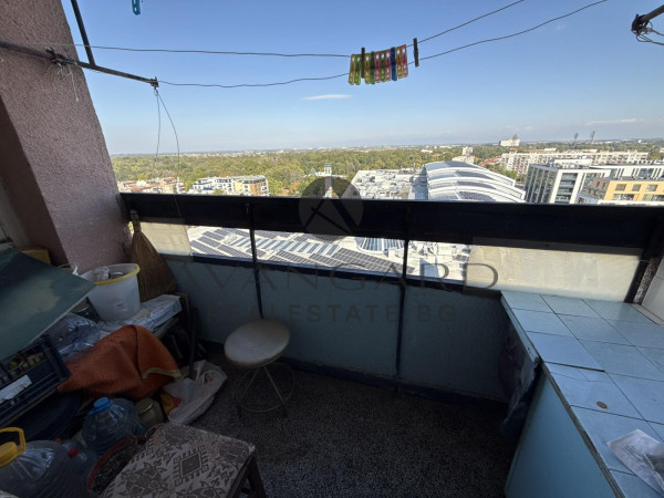 Three bedroom to Mall Plovdiv! Smirnenski!