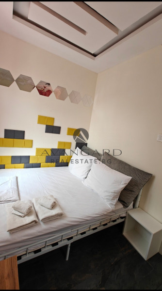 ДВУСТАЕН В ИДЕАЛЕН ЦЕНТЪР !!!