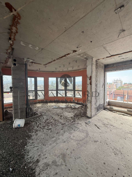 A multi -bedroom apartment in the center of Plovdiv