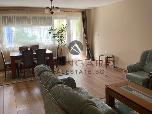 Four bedroom THURSDAY MARKET