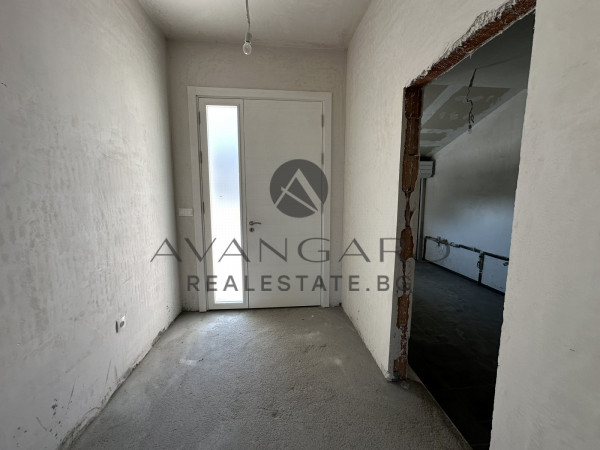 House with yard / act16 / Komatevo