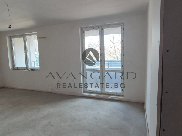 One -bedroom in front of Act 16 Ostromilla