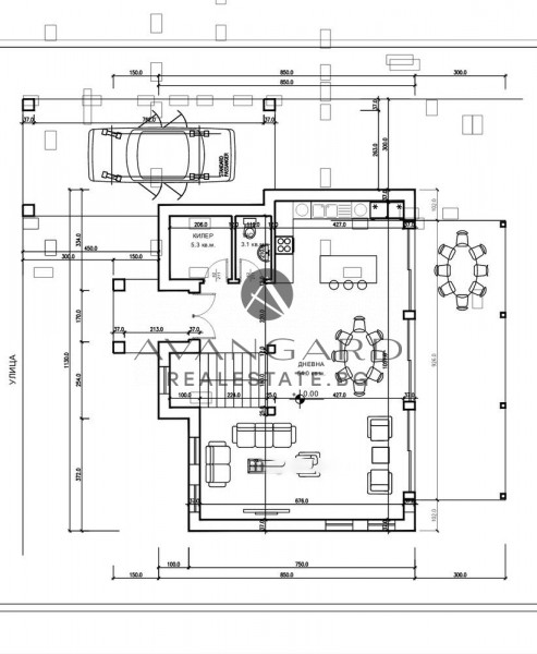 House with 500 sq.m. Yard