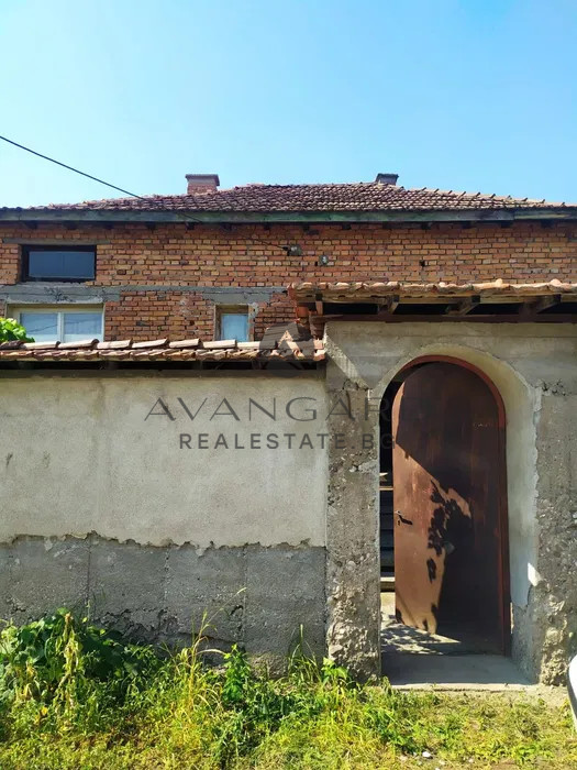 House in the village of Yagodovo