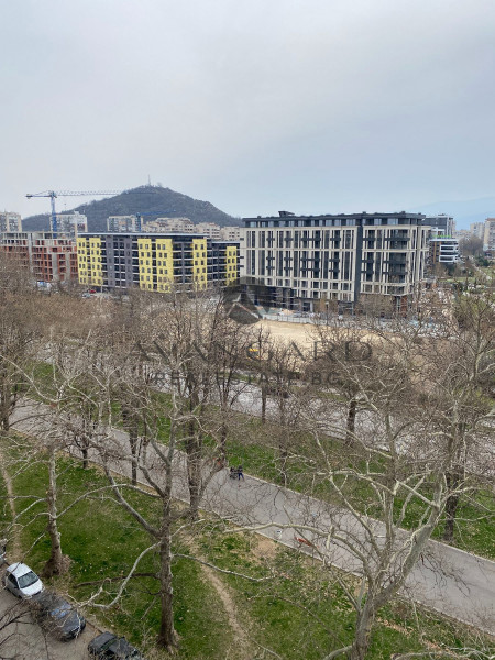 Luxury two -bedroom apartment to Mall Plovdiv