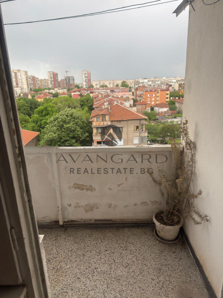 Two -bedroom / real square footage