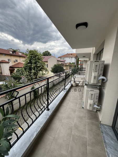 Luxury one -bedroom to the city garden