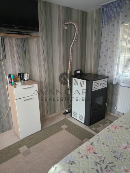 Two separate houses/ Brestovitsa