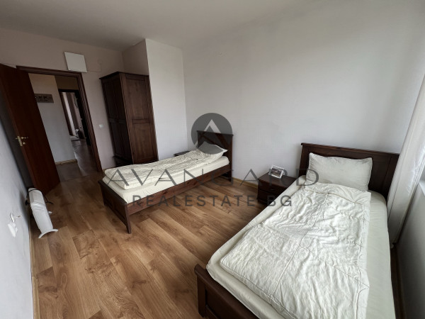 ТРИСТАЕН АПАРТАМЕНТ ДО ВОДНАТА ПАЛАТА