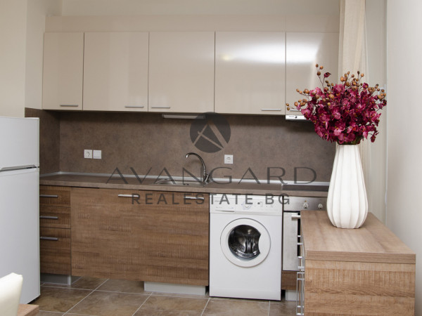 FOUR-ROOM FULLY FURNISHED APARTMENT