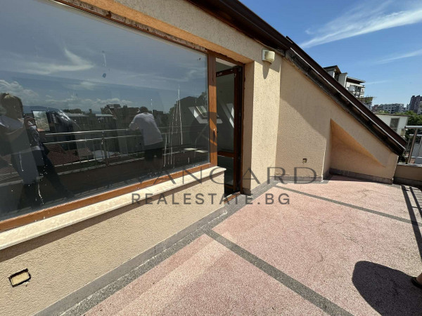 ТРИСТАЕН АПАРТАМЕНТ С АКТ 16!