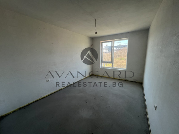 BEFORE ACT 16! Three-room Ostromila