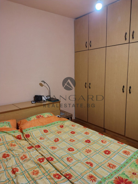 TWO AROUND! Furnished! Smirnenski!