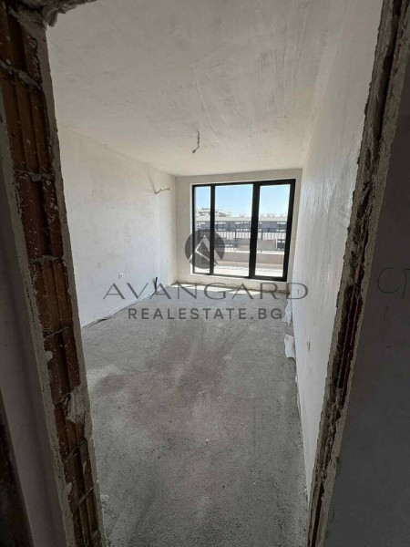 ПРОСТОРЕН ТРИСТАЕН С АКТ16 / НОВА СГРАДА