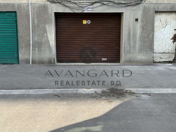Fully furnished multi -bedroom apartment