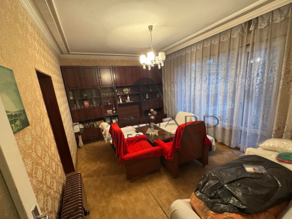 REAL SQUARE !! THREE-ROOM APARTMENT IN THRACIA NEXT TO AQUALAND!! FREE PARKING!!