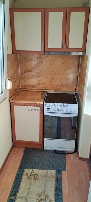 ДВУСТАЕН АПАРТАМЕНТ ДО МГ !