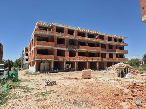 One -bedroom apartment with parking space included in the price