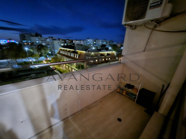 Двустаен с възможност за закупуване на паркомясто !