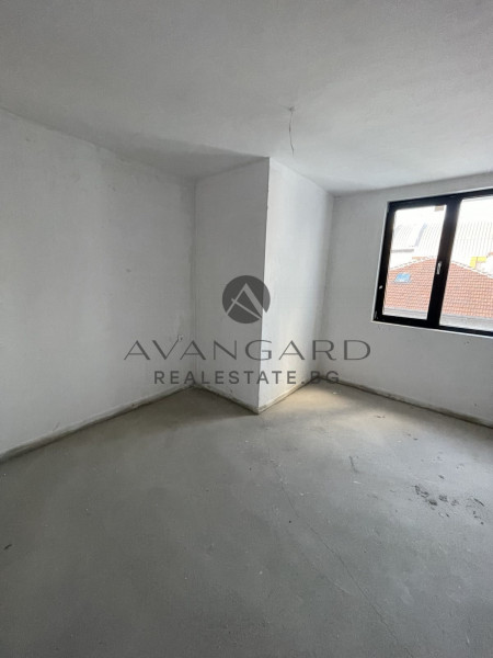 Two -bedroom apartment in the center
