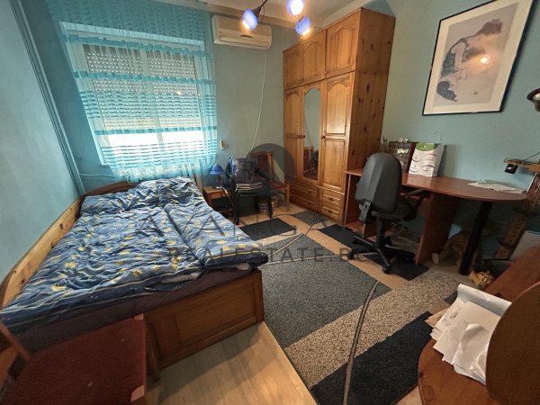 A renovated two -bedroom apartment to Kaufland