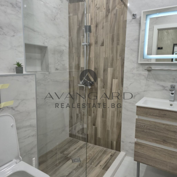 ACT 16! Furnished two-room apartment with PARKING SPACE