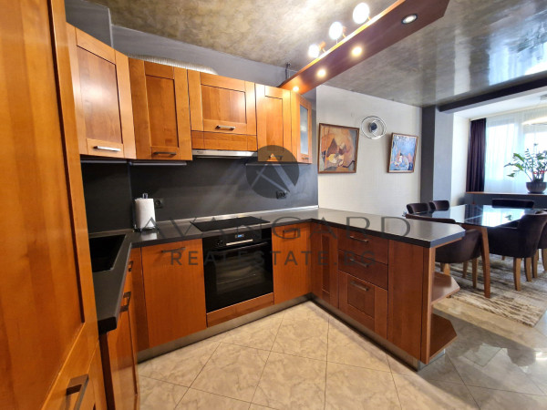 Three -bedroom Thrace
