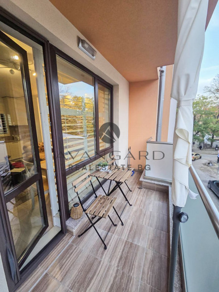 ОТЛИЧНА ЛОКАЦИЯ !!! ЛУКСОЗНО ОБЗАВЕДЕН !!! ДВУСТАЕН !!!