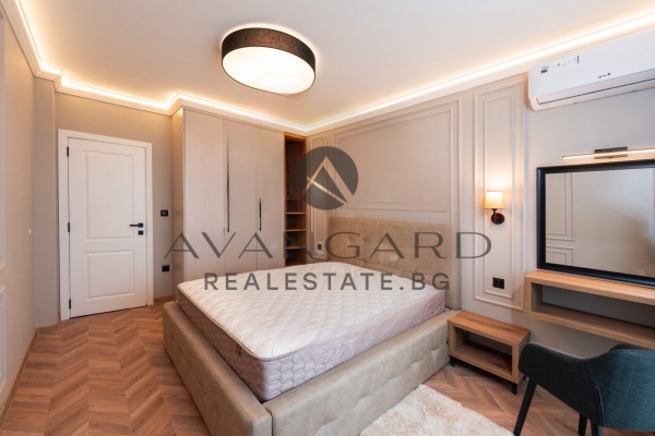 LUXURY TWO-ROOM APARTMENT