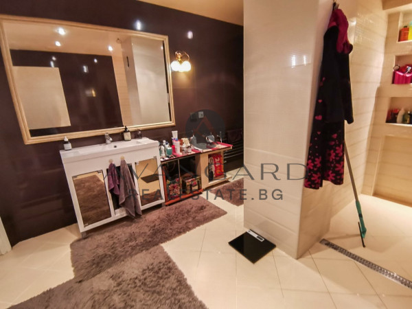 BIJU MULTI-ROOM APARTMENT GERDZIKA PARKING PLACE