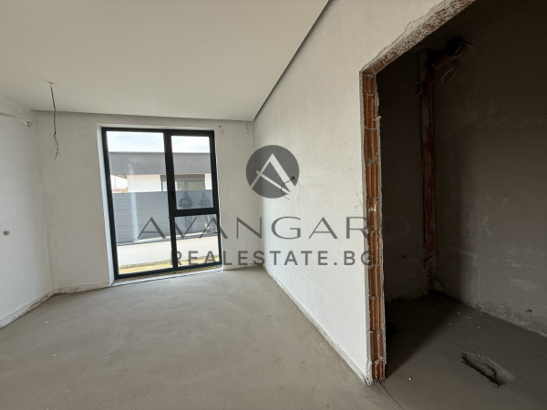 САМОСТОЯТЕЛНА БУТИКОВА КЪЩА С ПАНОРАМНА ГЛЕДКА! БЕЛАЩИЦА!