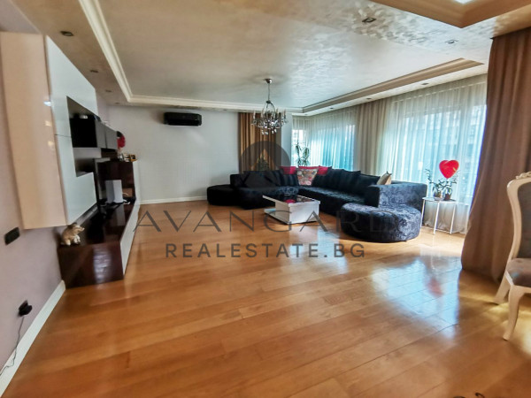 BIJU MULTI-ROOM APARTMENT GERDZIKA PARKING PLACE