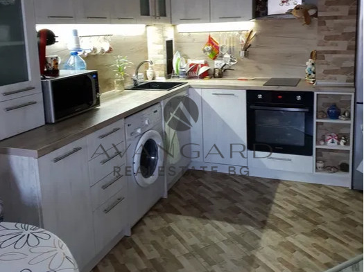 A three -bedroom furnished! Kyuchuk Paris!