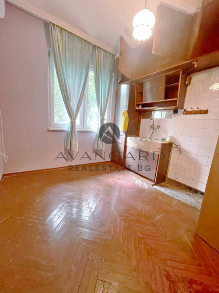 ТРИСТАЕН РЕАЛНА КВАДРАТУРА НЕПТУНА