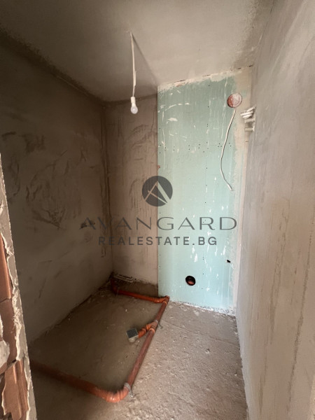 Тристаен апартамент / Кършияка