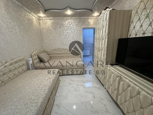 A three -bedroom furnished! Thrace!