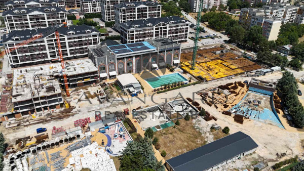 Newly built luxury complex/ Aqualand