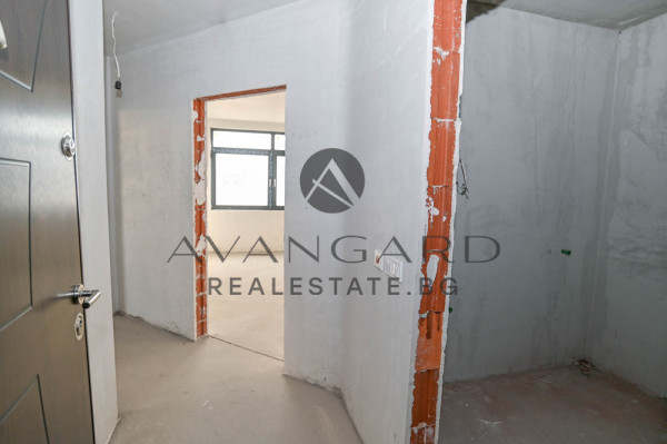Three bedroom to Mall Plovdiv!
